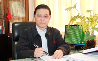 论坛主讲专家简介——云南省中医医疗集团董事长秦国政教授